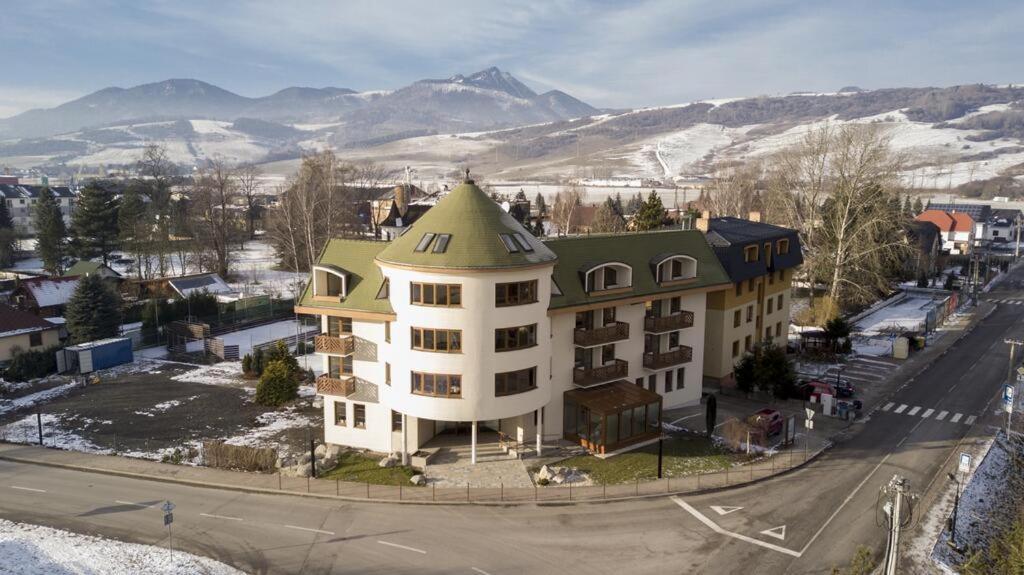 Apartman 26 Mymara Bešeňová エクステリア 写真